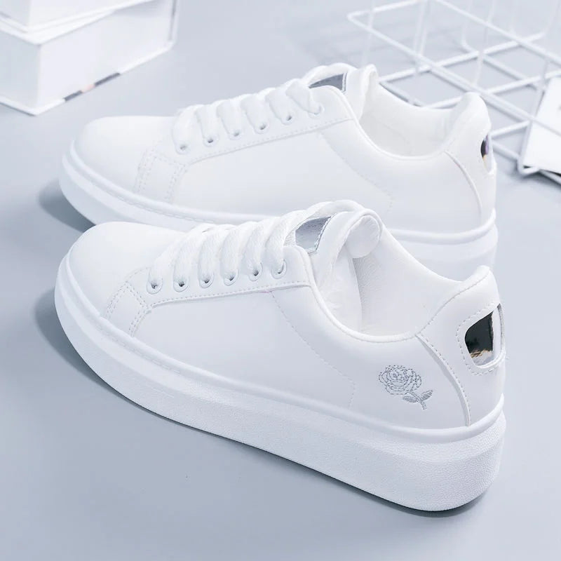 Chaussures Femme Fleurs Brodées