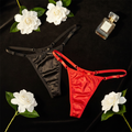 Strings Noir-Rouge – Flat lay