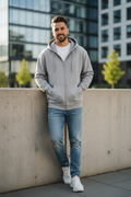 Sweat à capuche zippé – Gris clair réaliste